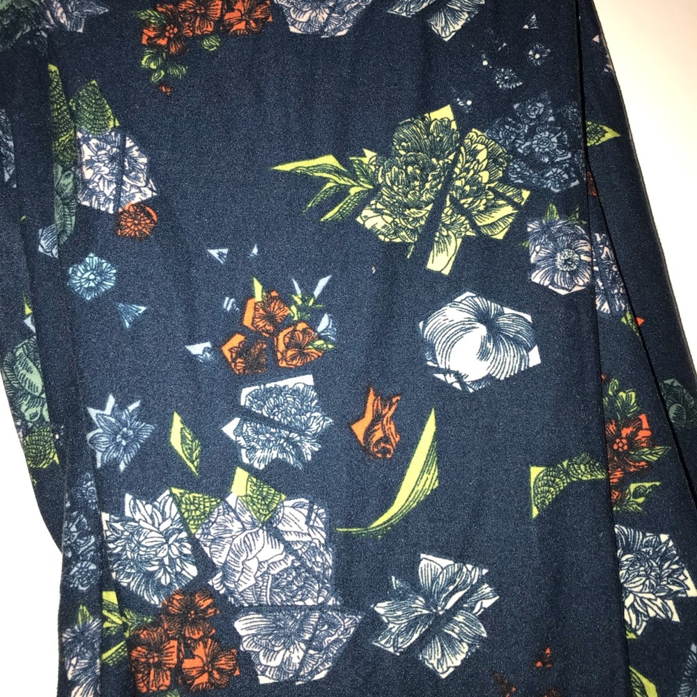 TC LuLaRoe leggings